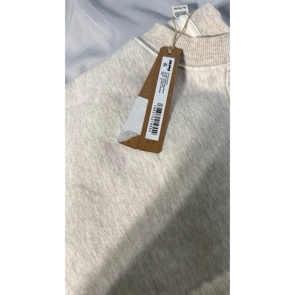 Skims Cotton Fleece Classic Crewneck Heather Oatmeal - Picture 4 of 4